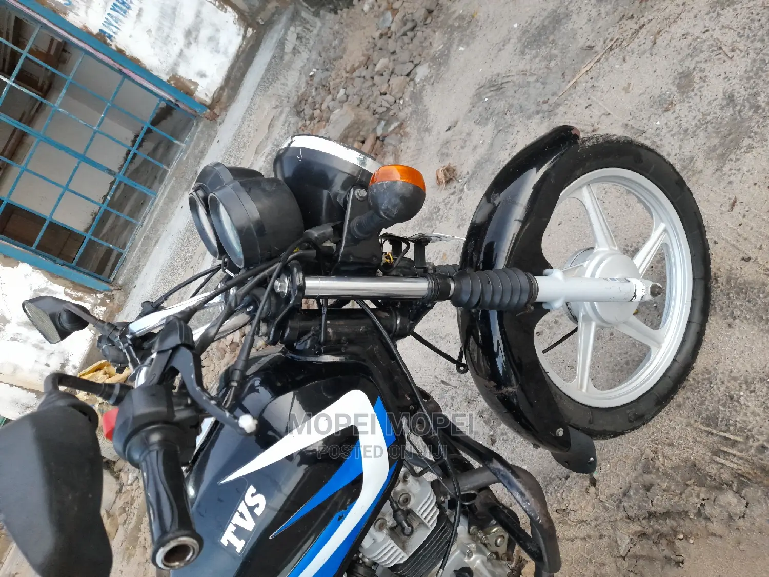 TVS King Cargo 2021 Pink