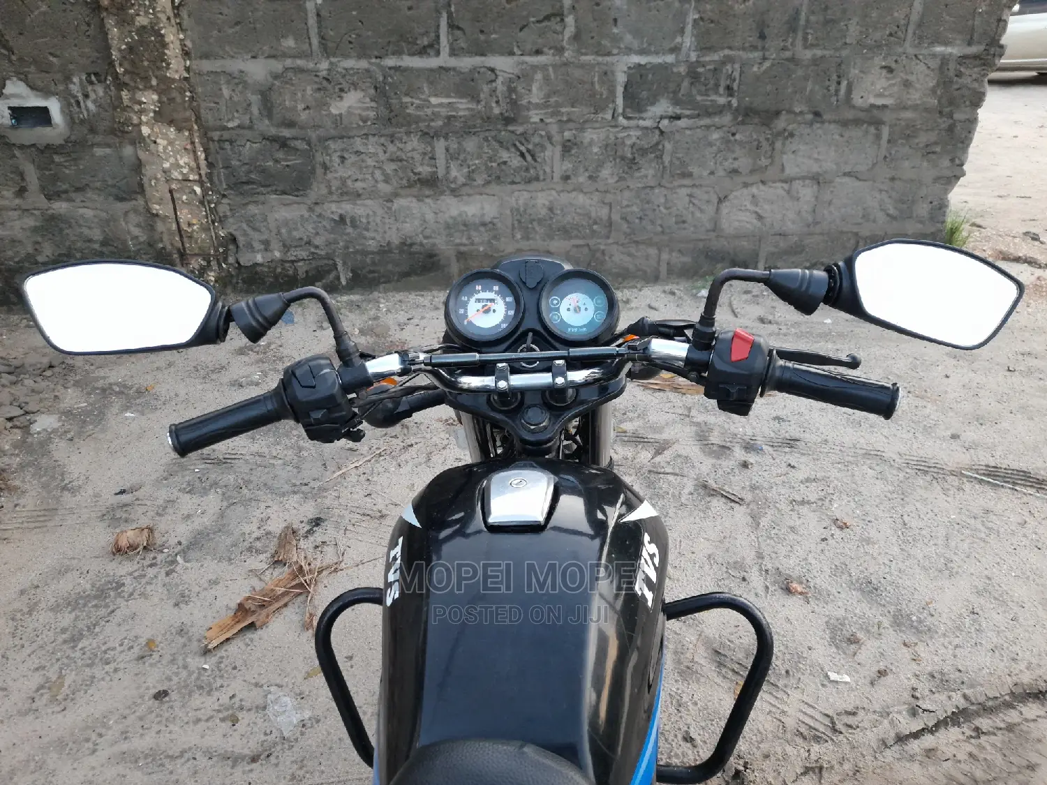 TVS King Cargo 2021 Pink