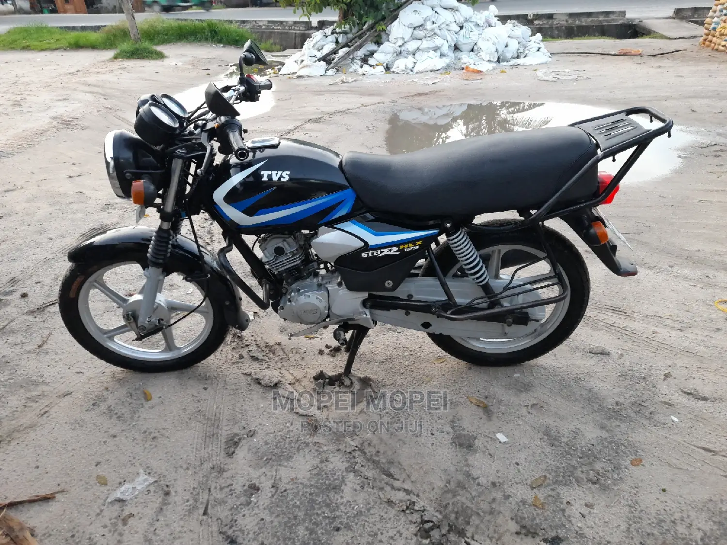 TVS King Cargo 2021 Pink