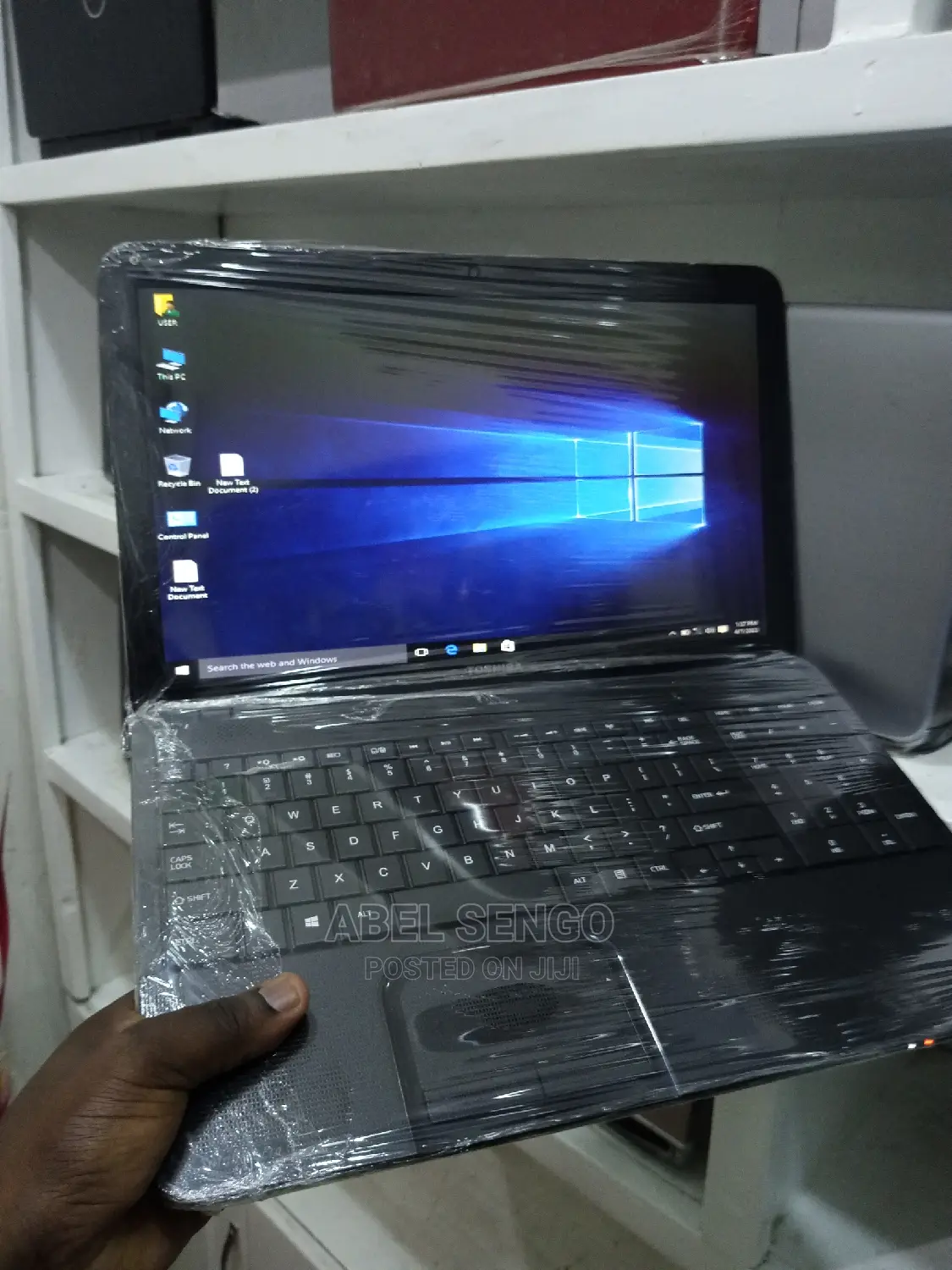 Laptop Toshiba Satellite C850 4GB Intel Core I3 HDD 500GB