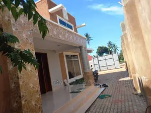 Furnished 4bdrm Mansion in Segerea for Sale