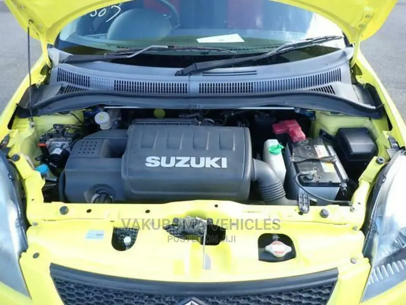 Suzuki Swift 2006 Yellow