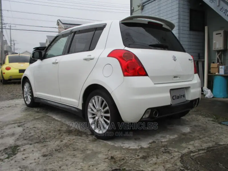 Suzuki Swift 2008 White