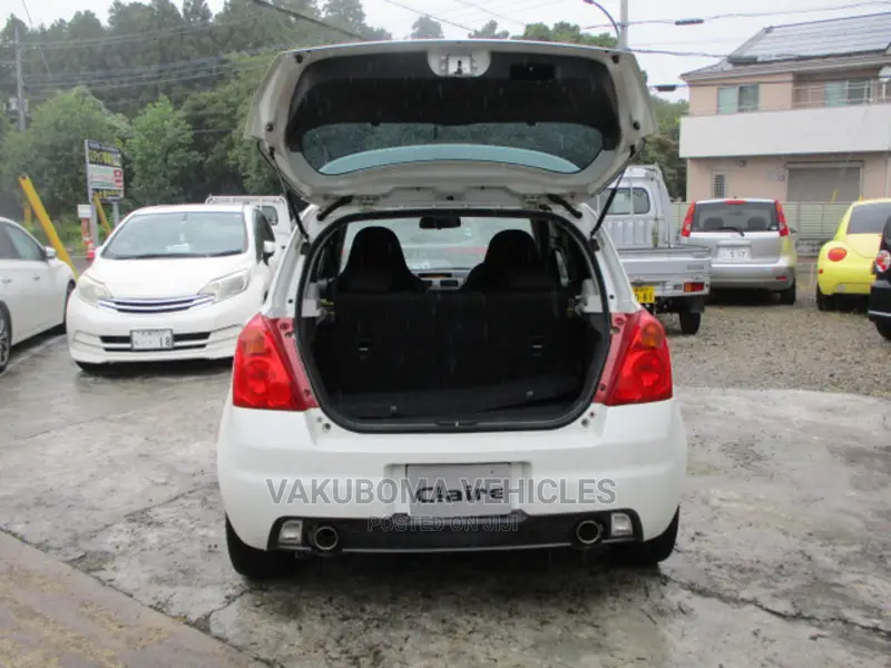 Suzuki Swift 2008 White