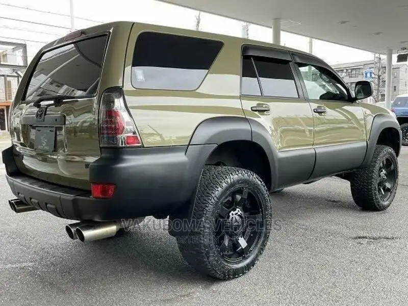 Toyota Hilux Surf 2006 Green