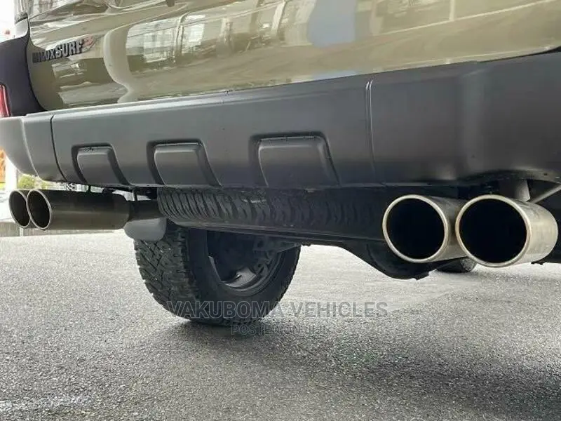 Toyota Hilux Surf 2006 Green