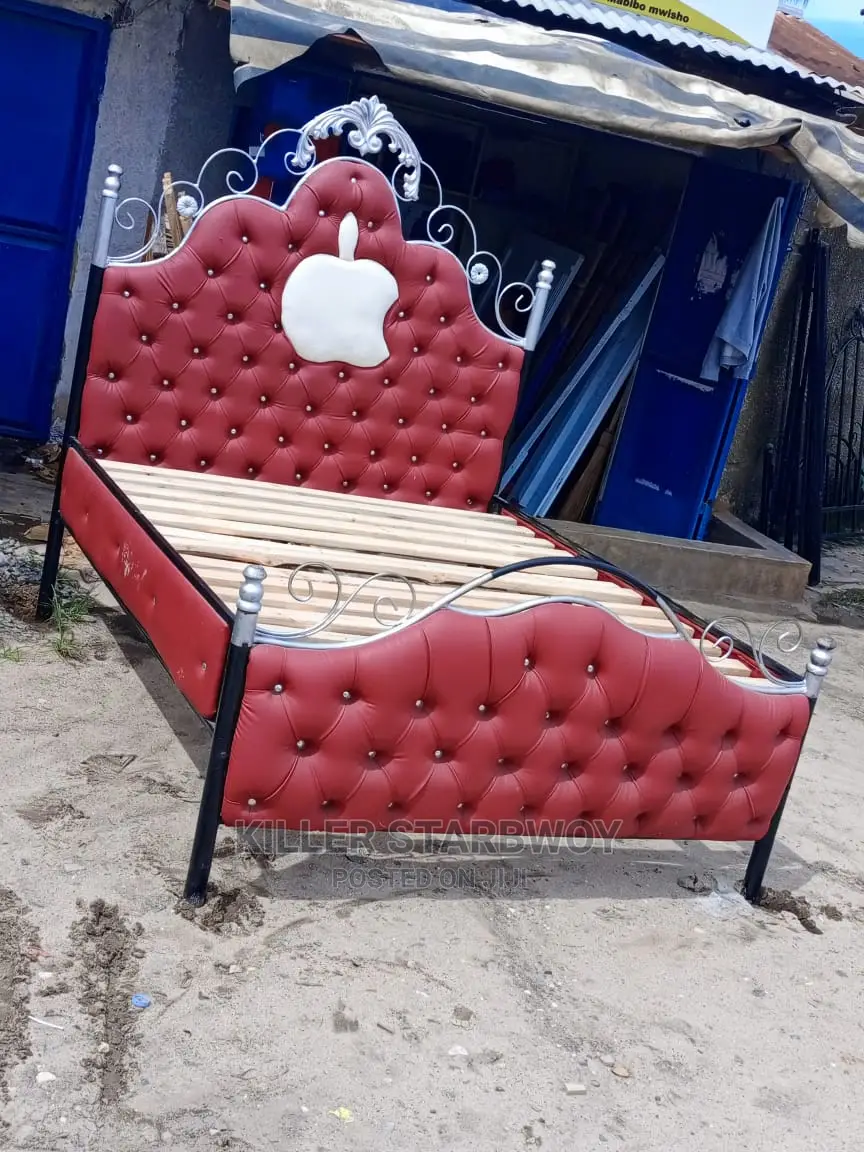 Bedsofa Bado Mpya Sanaa