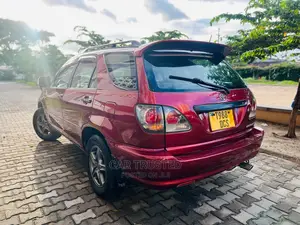 Toyota Harrier 2.4 4WD 2004 Red