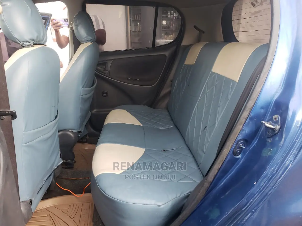 Toyota Vitz 2004 Blue