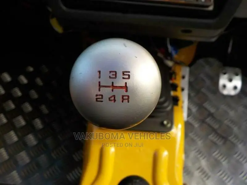 Suzuki Jimny 1998 Yellow