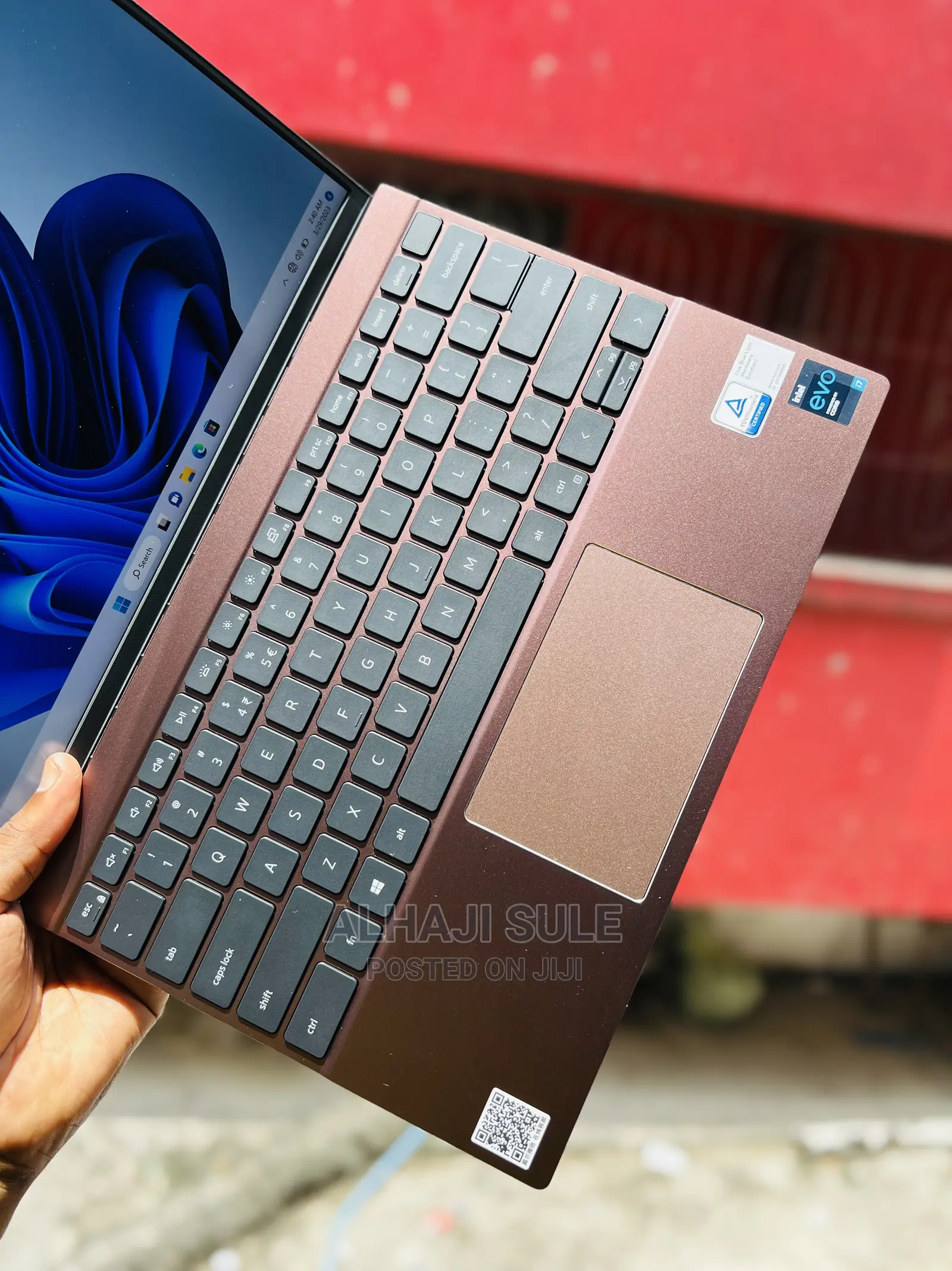 New Laptop Dell Inspiron 13 5368 16GB Intel Core I7 SSD 512GB