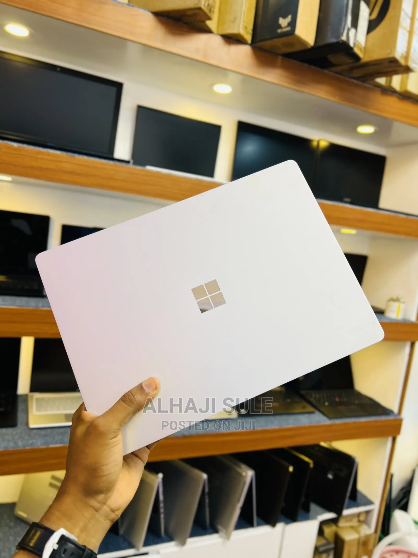 Laptop Microsoft Surface Laptop 8GB Intel Core I5 SSD 256GB