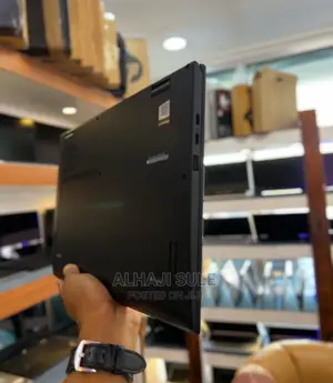 Laptop Lenovo Thinkpad X1 Yoga 8GB Intel Core I5 SSD 512GB