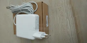 Brand New, Apple Macbook Magsafe Adapters. Wholesale/Retail.