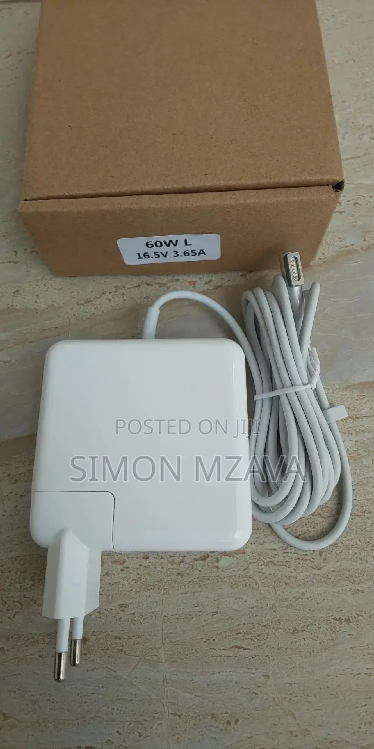 Brand New New, Apple Macbooks Adapter Available
