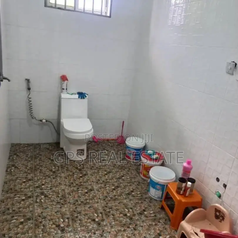 4bdrm House in Tabata Segerea, Kinondoni for Sale