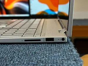 New Laptop HP Envy X360 15z 16GB Intel Core I7 SSD 512GB