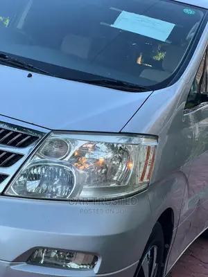 Toyota Alphard 2005 Silver