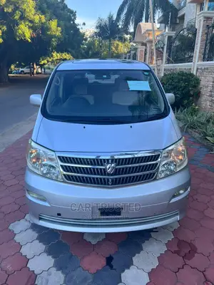 Toyota Alphard 2005 Silver