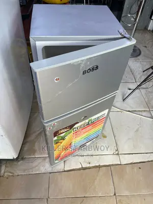 Fridge Ya Ukubwa Lita 53