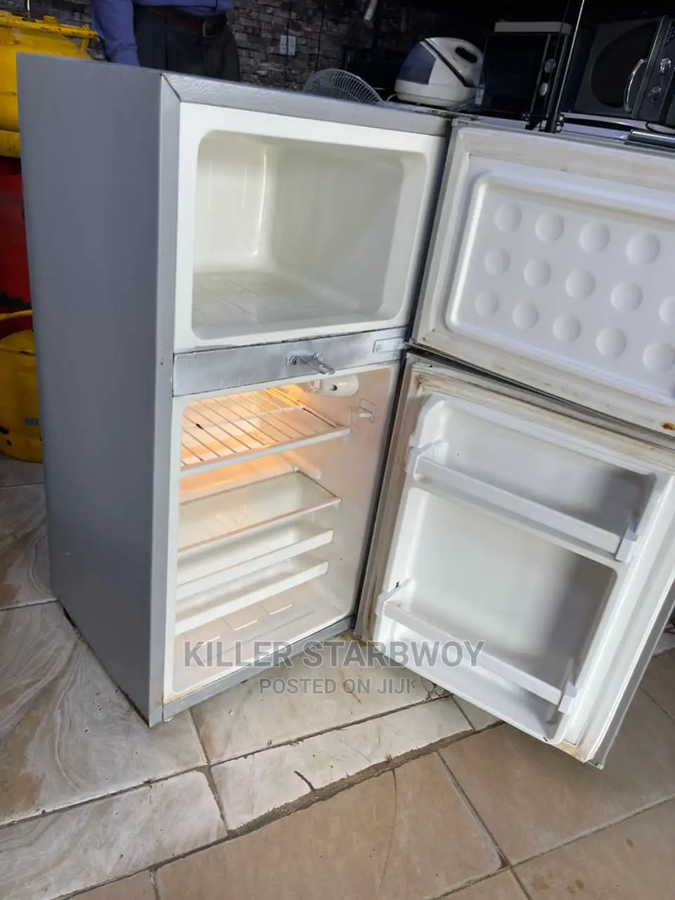 Fridge Ya Ukubwa Lita 53