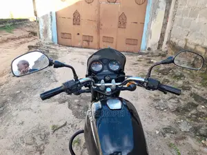 New Bajaj Boxer X125 2022 Gray