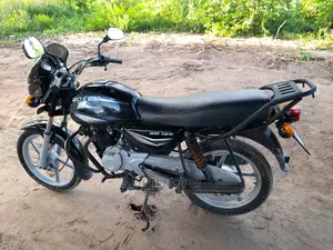 Bajaj Boxer 2022 Brown