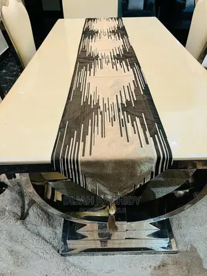 Table Runner