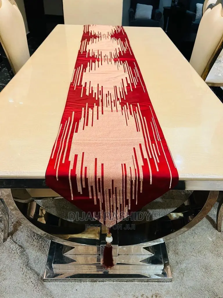 Table Runner