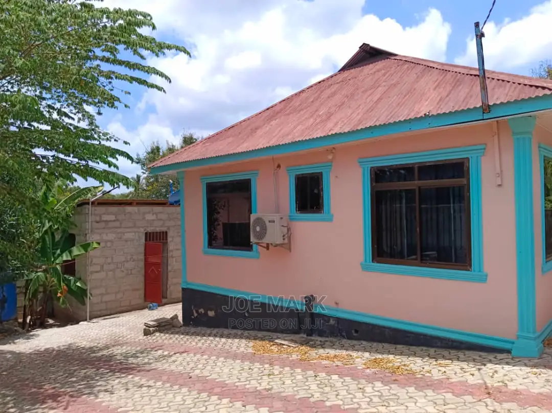 3bdrm House in Mark Real Estate, Mbezi for Sale