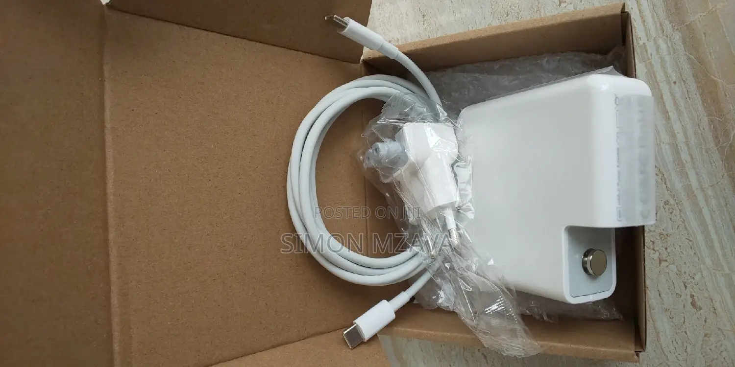 Apple Macbook Air, Macbook Pro Type C Charger. High Quality