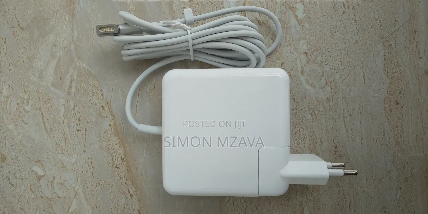 Apple Magsafe 60w Macbook Charger. High Quality Products.