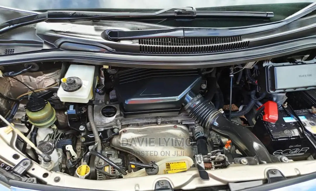 Toyota Alphard 2007 Gold