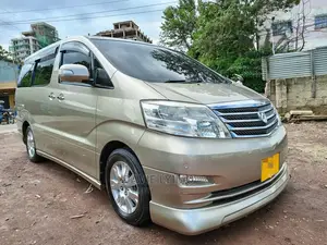 Toyota Alphard 2007 Gold