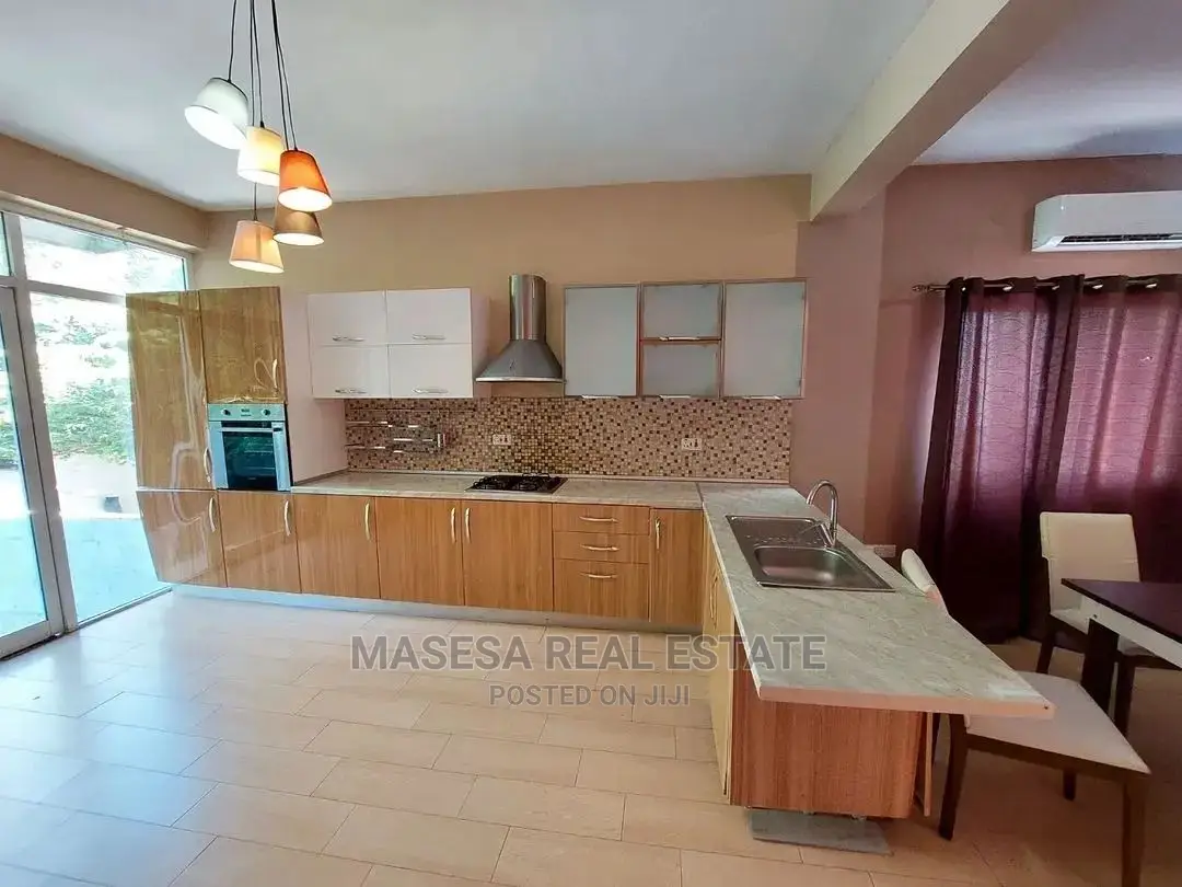 Furnished 3bdrm Villa in Masaki for rent