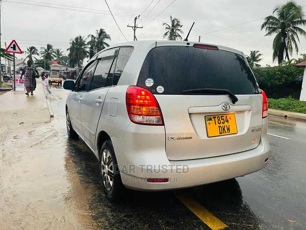 Toyota Corolla Spacio 1.8 X 2WD 2003 Silver