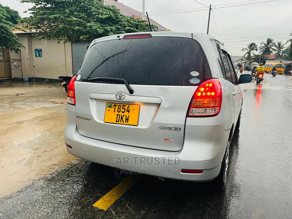Toyota Corolla Spacio 1.8 X 2WD 2003 Silver