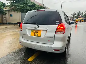 Toyota Corolla Spacio 1.8 X 2WD 2003 Silver