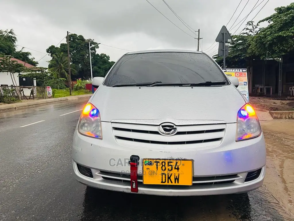 Toyota Corolla Spacio 1.8 X 2WD 2003 Silver