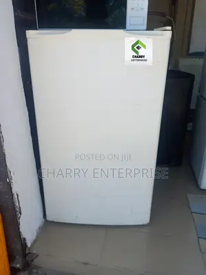  Fridge USED ZIPO CHACHE 