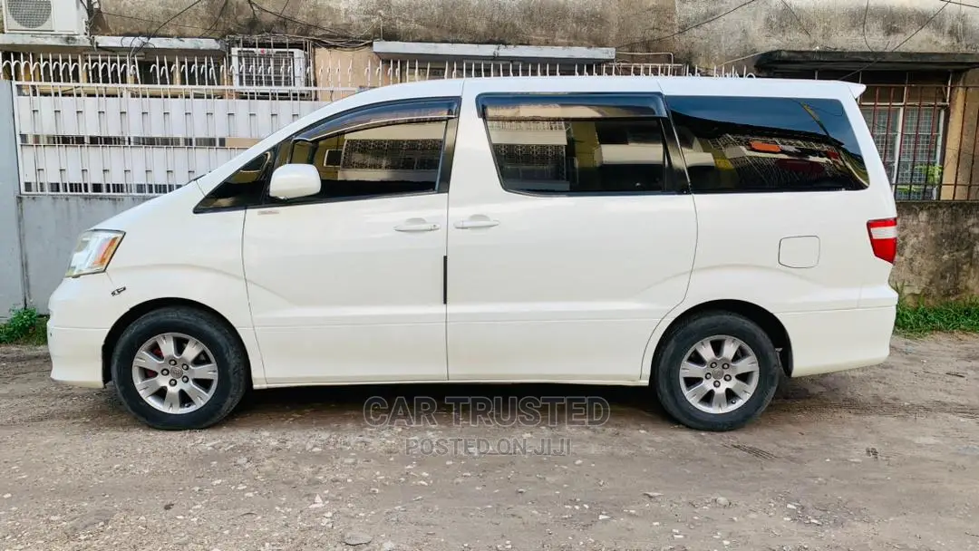 Toyota Alphard 2005 White
