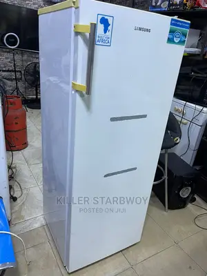 Chest Freezer Inagandisha Kote Kampuni Samsung