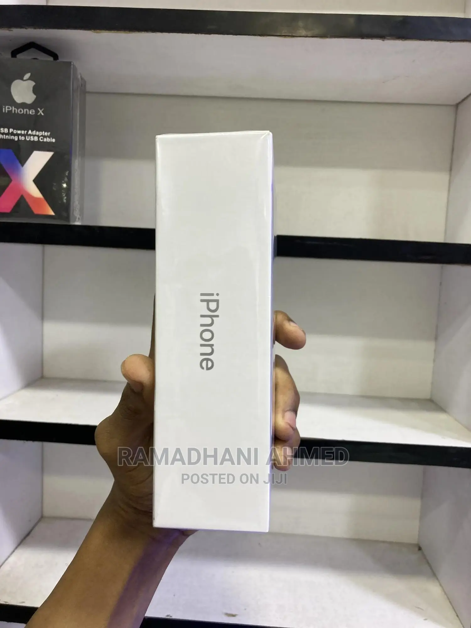 New Apple iPhone XR 64 GB White