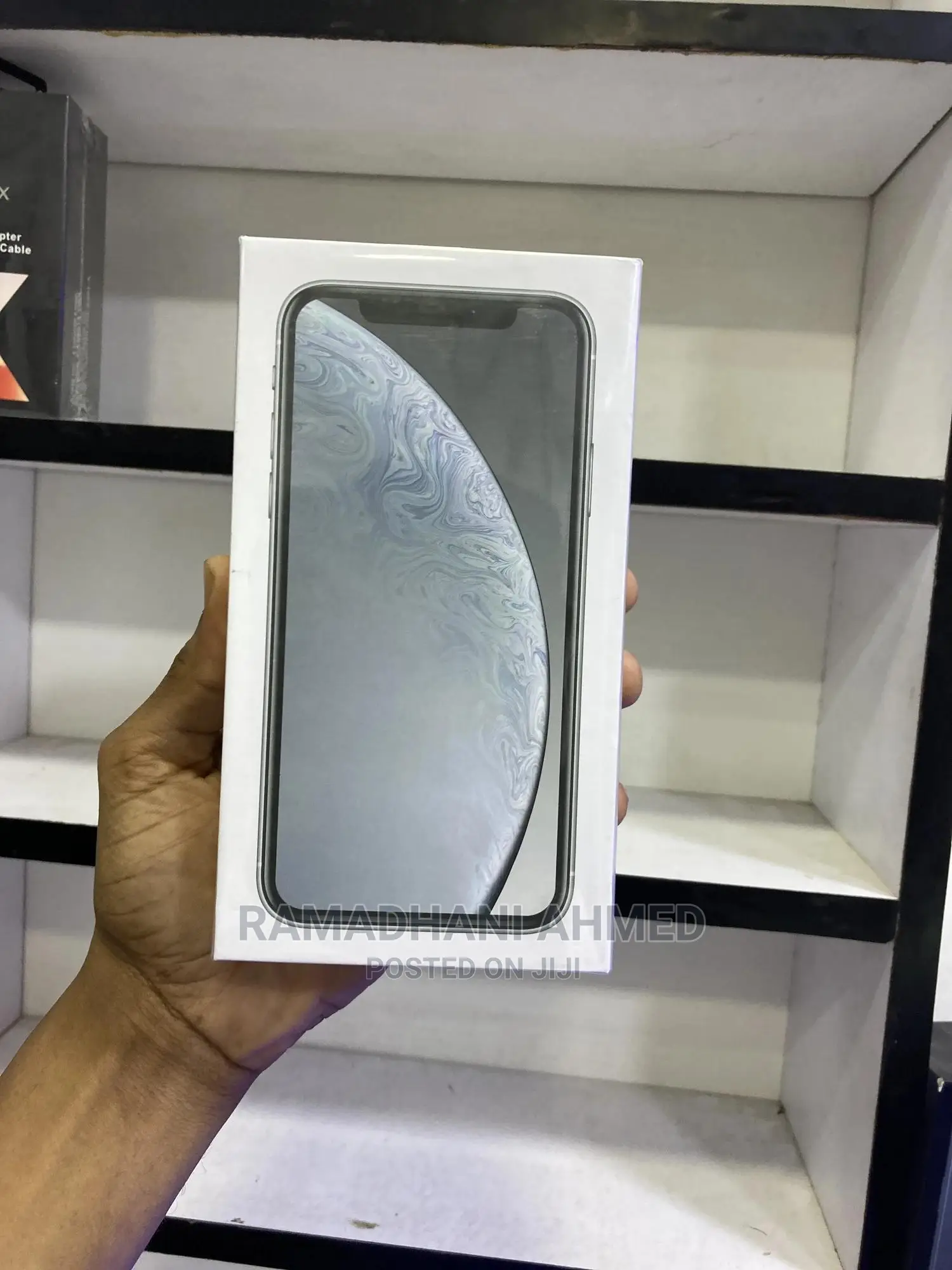 New Apple iPhone XR 64 GB White