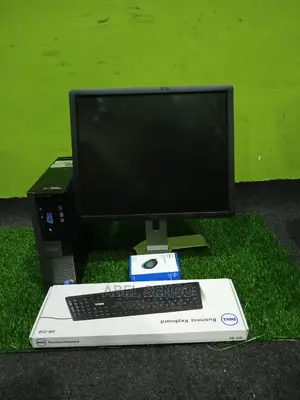 Desktop Computer Dell OptiPlex 790 4GB Intel Core 2 Duo HDD 500GB