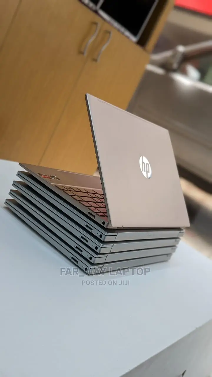 New Laptop HP Pavilion 13 16GB AMD Ryzen 5 SSD 256GB