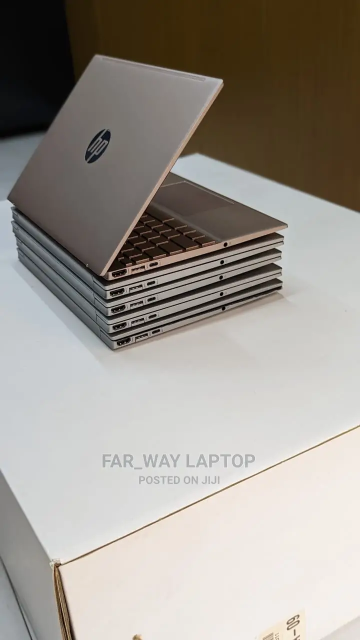 New Laptop HP Pavilion 13 16GB AMD Ryzen 5 SSD 256GB