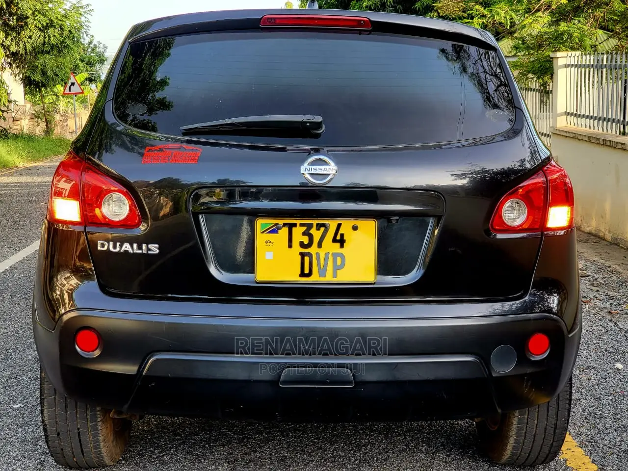 Nissan Dualis 2010 Black