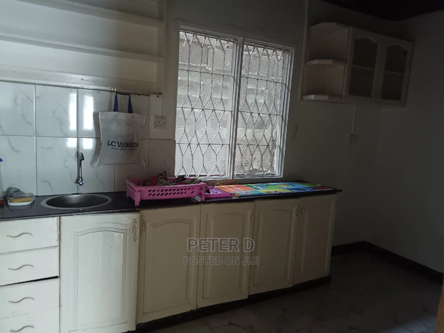 2bdrm House in Mikocheni for rent