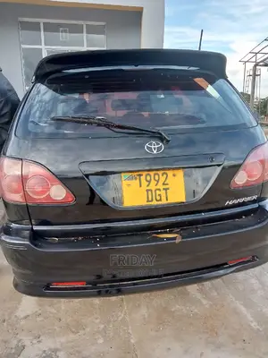 Toyota Harrier 2.2 16V 2001 Black